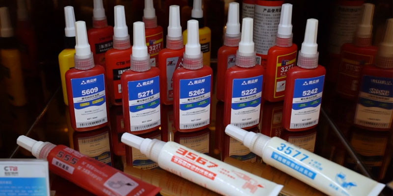 螺紋膠為何涂膠不固化、擰緊才固化？